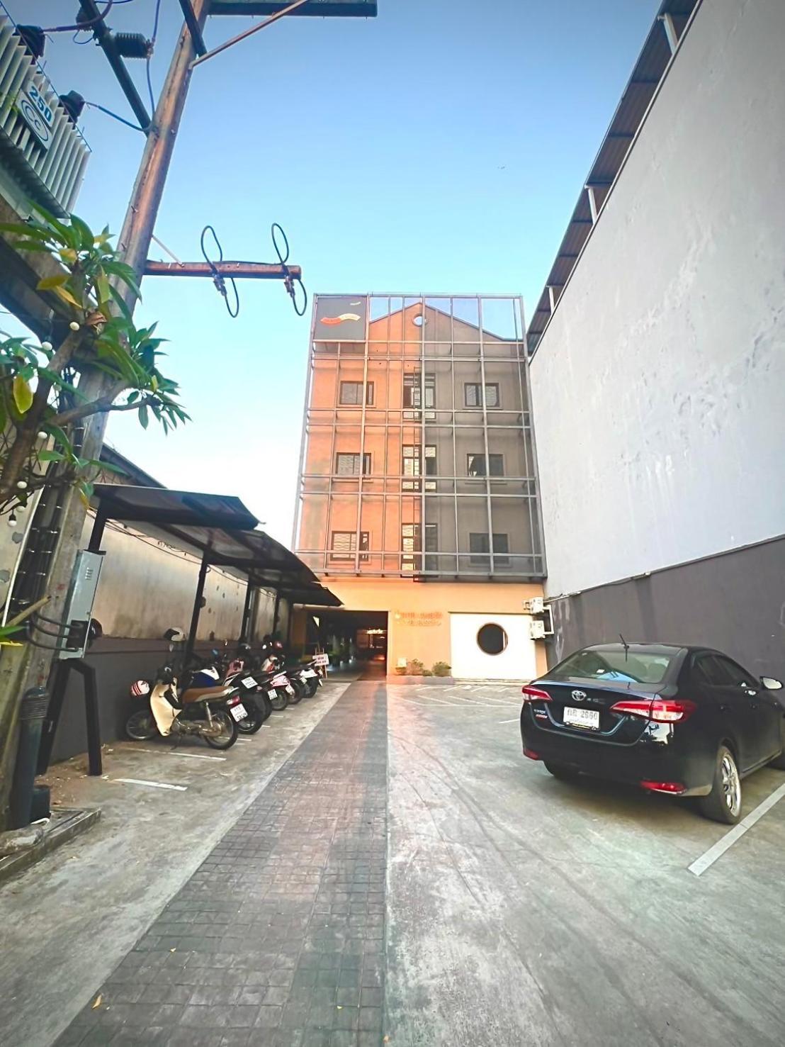 Hotel Passion Nakhon Si Thammarat Εξωτερικό φωτογραφία